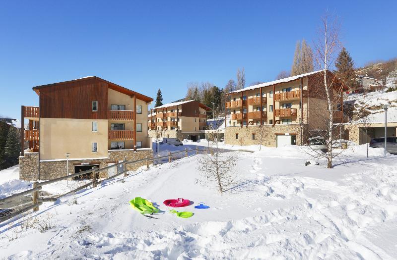 Residence Nemea Les Chalets Du Belvedere Font-Romeu-Odeillo-Via Exterior foto